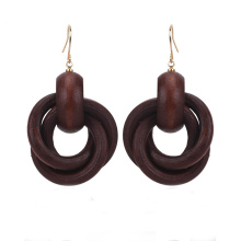 Pendientes de madera cortados por láser africanos al por mayor, pendientes hechos a mano de las cáscaras de Boho de la joyería de los diseños de madera